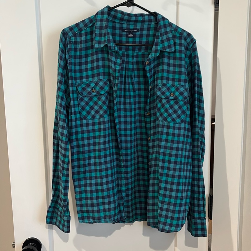 Long Sleeve Flannel Button Down American Eagle Large